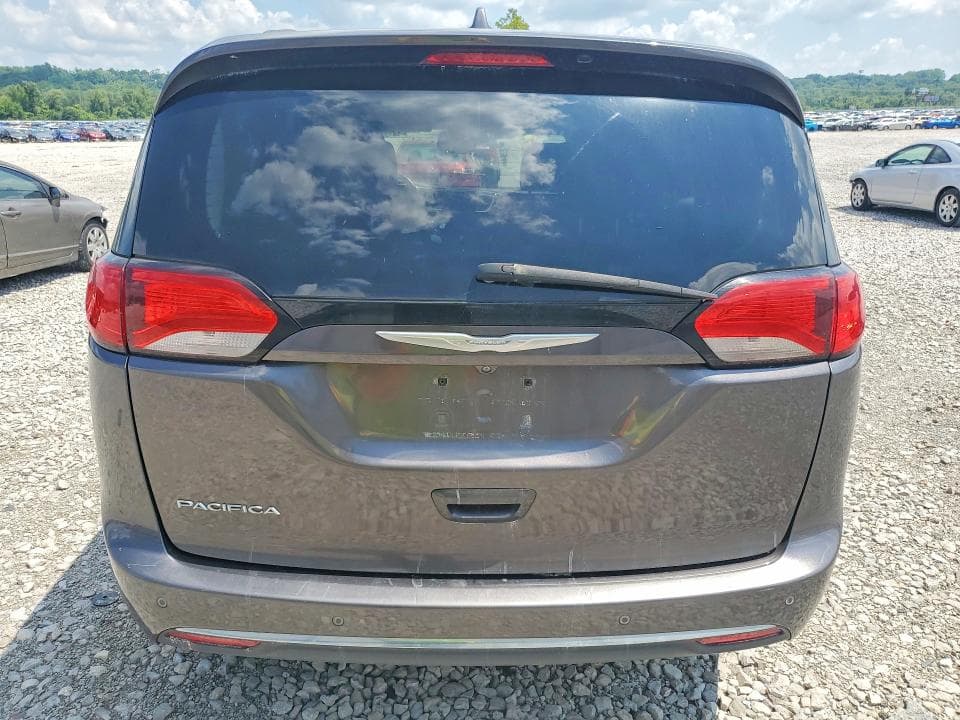 2017 CHRYSLER PACIFICA TOURING L 6