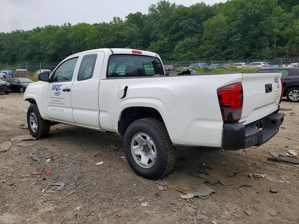 2018 TOYOTA TACOMA 2