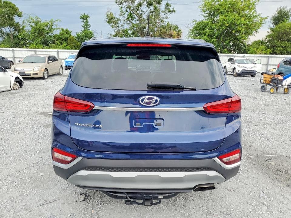 2020 HYUNDAI SANTA FE SE 6
