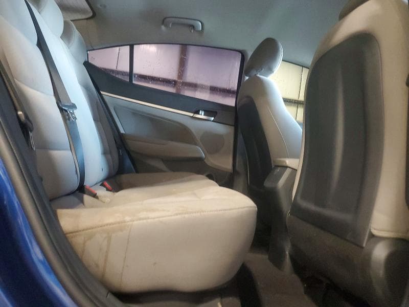2020 HYUNDAI ELANTRA SEL 10