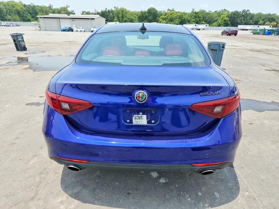 2021 ALFA ROMEO GIULIA SPORT 6
