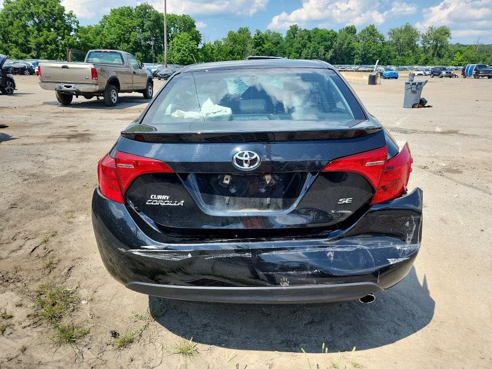 2019 TOYOTA COROLLA SE 6