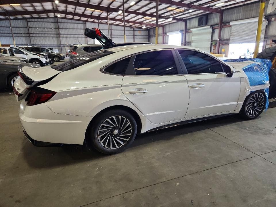 2022 HYUNDAI SONATA HYBRID SEL 3