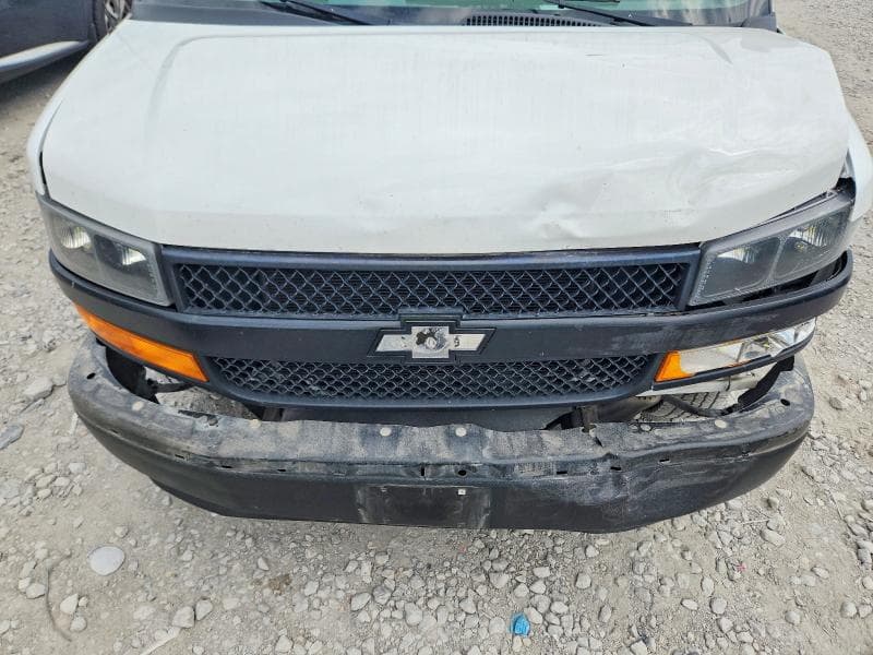 2018 CHEVROLET EXPRESS G2500 11
