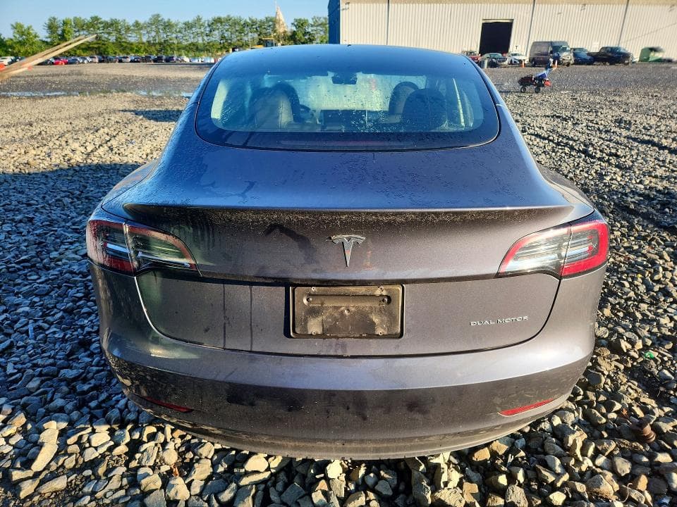 2023 TESLA MODEL 3 6