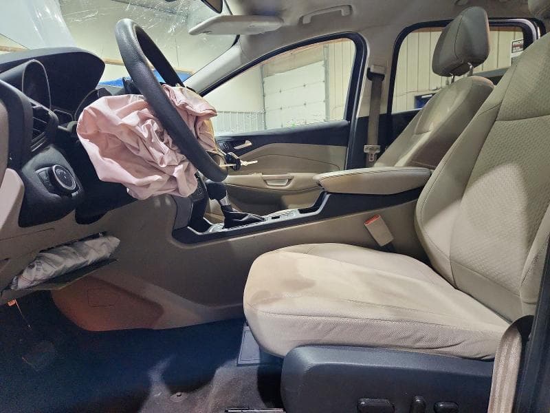2017 FORD ESCAPE SE 7