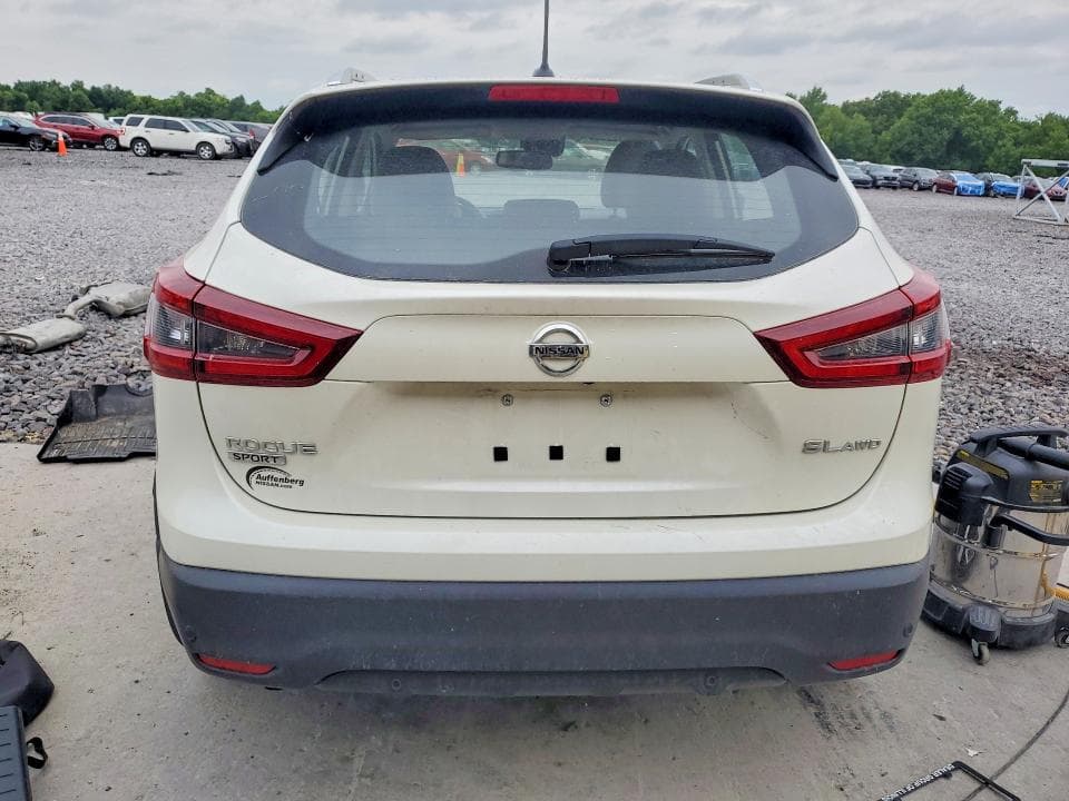 2021 NISSAN ROGUE SPORT SL 6