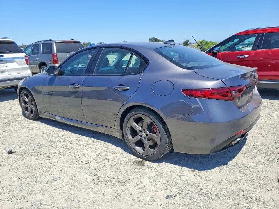 2018 ALFA ROMEO GIULIA 2