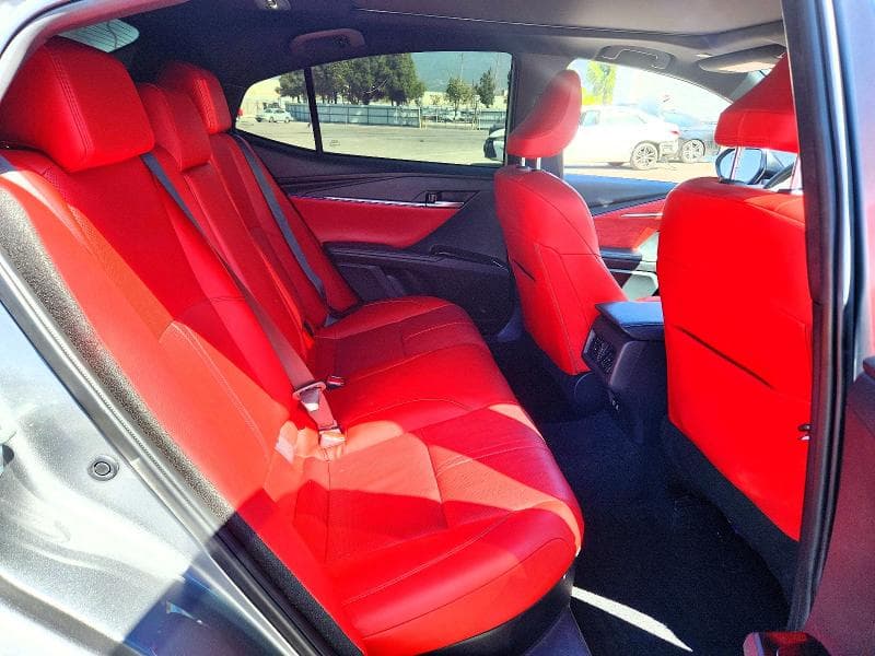 2025 TOYOTA CAMRY XSE 10