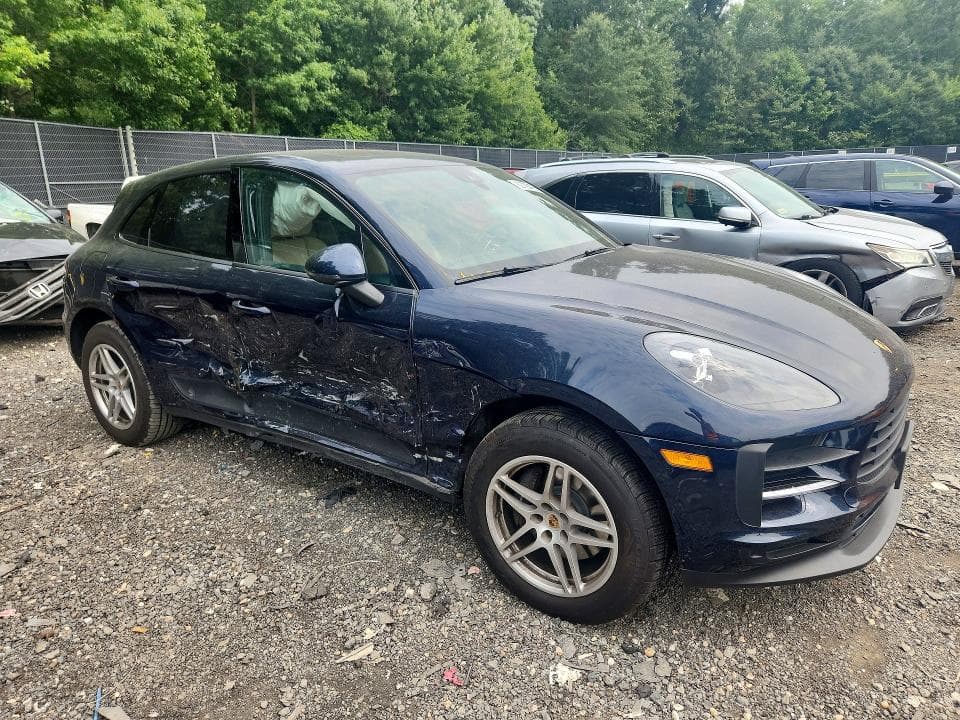 2020 PORSCHE MACAN 4
