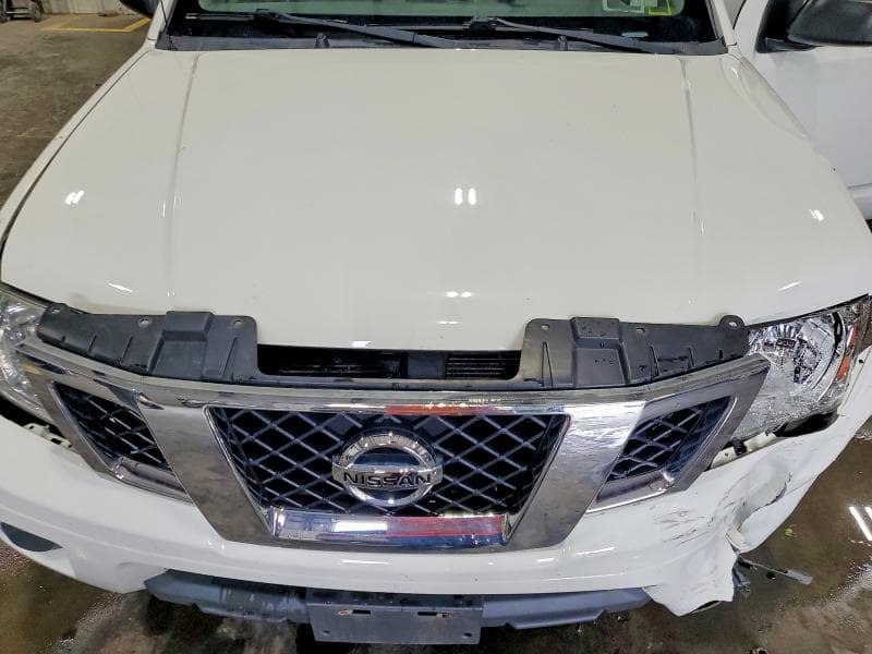 2018 NISSAN FRONTIER SV 11