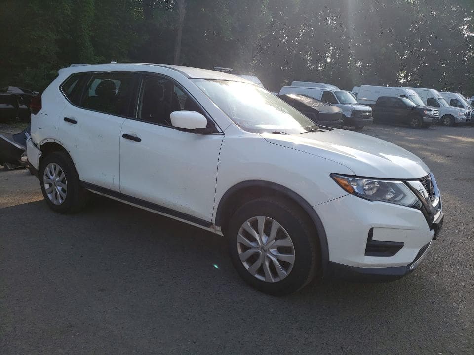 2018 NISSAN ROGUE S 4