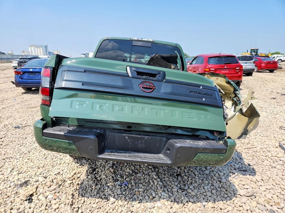 2025 NISSAN FRONTIER PRO-4X 6