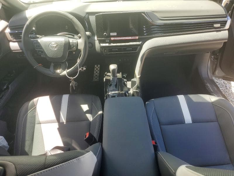 2026 TOYOTA CAMRY SE 8