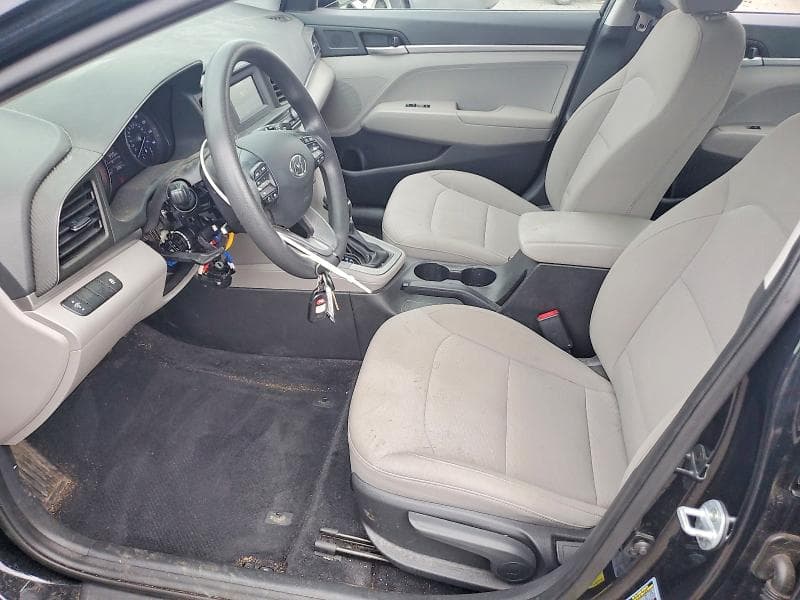 2019 HYUNDAI ELANTRA SE 7