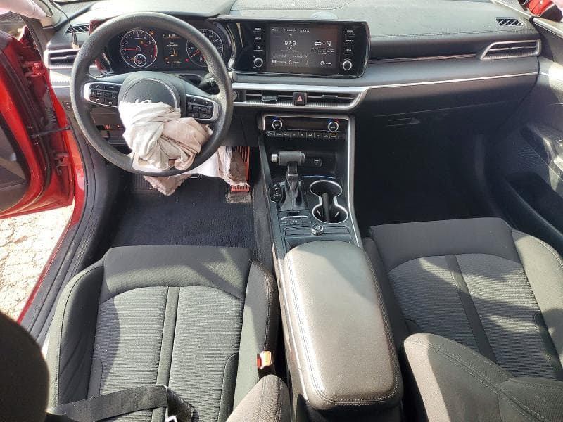 2022 KIA K5 LXS 8