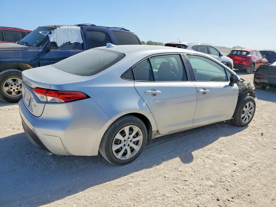 2024 TOYOTA COROLLA LE 3