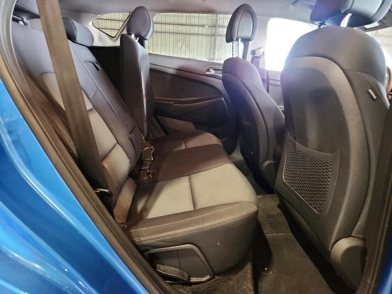2018 HYUNDAI TUCSON SE 11