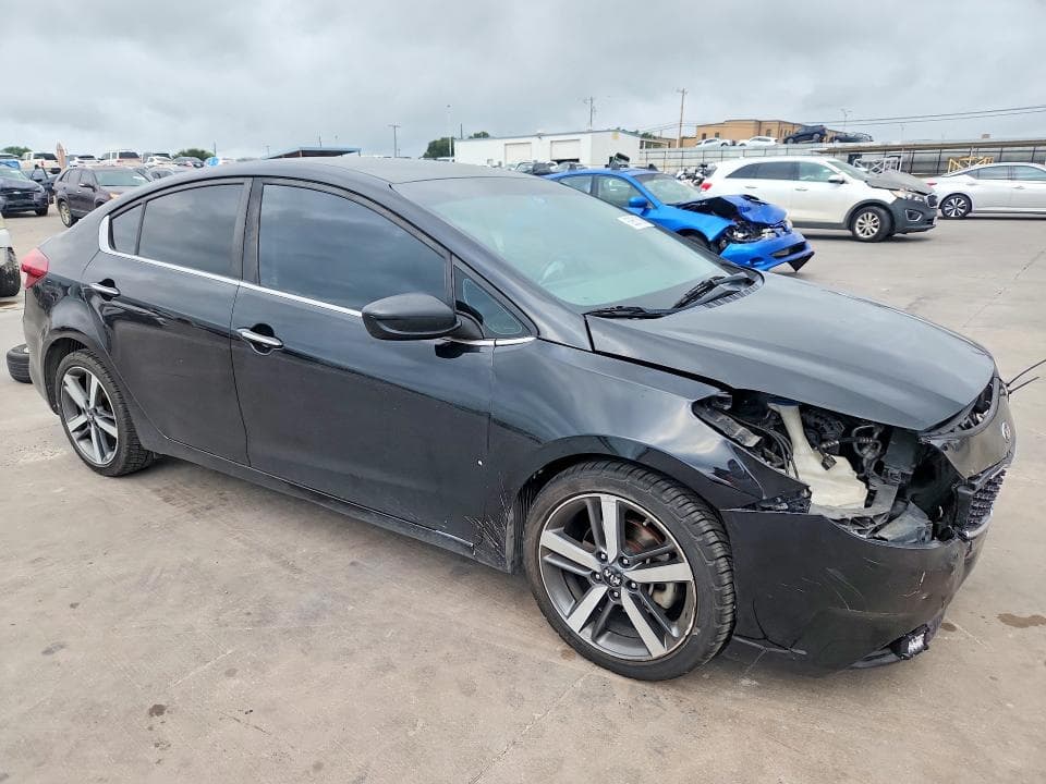 2017 KIA FORTE EX 4