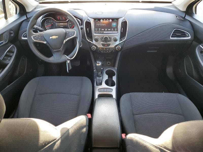 2017 CHEVROLET CRUZE LT 8