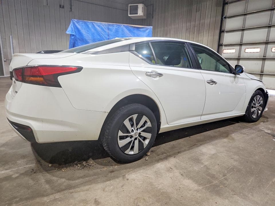 2019 NISSAN ALTIMA S 3