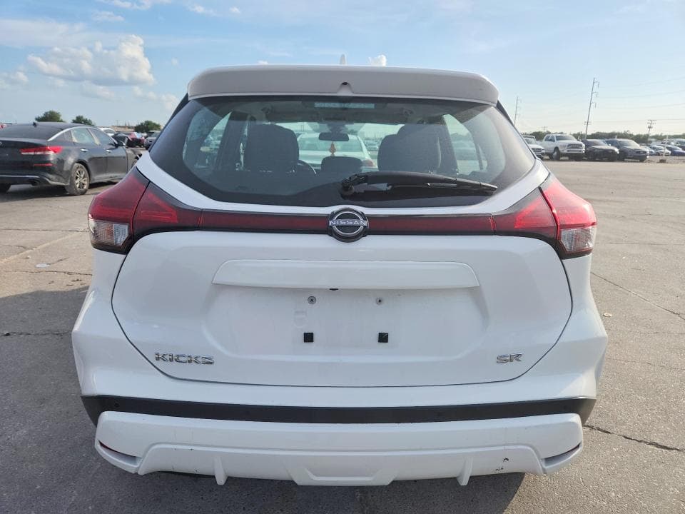 2024 NISSAN KICKS SR 6
