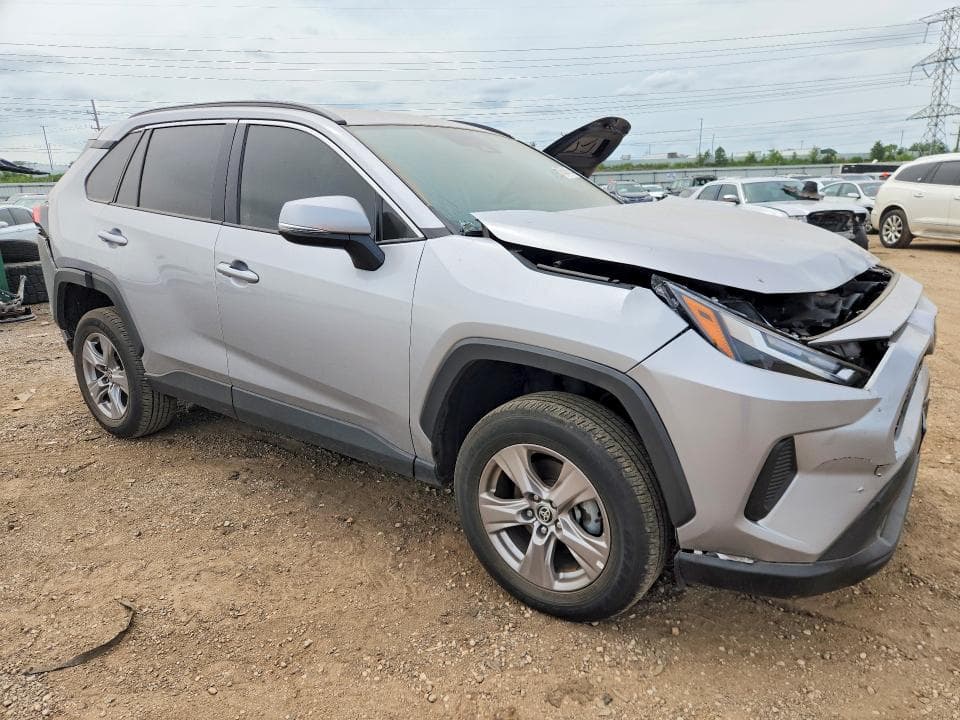 2024 TOYOTA RAV4 XLE 4
