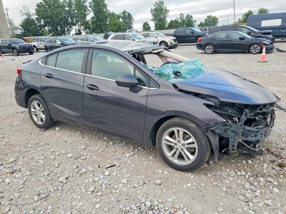 2017 CHEVROLET CRUZE LT 4
