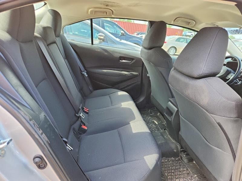 2021 TOYOTA COROLLA LE 10