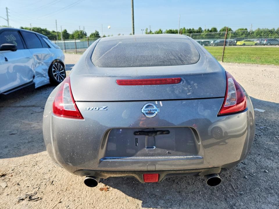 2018 NISSAN 370Z BASE 6