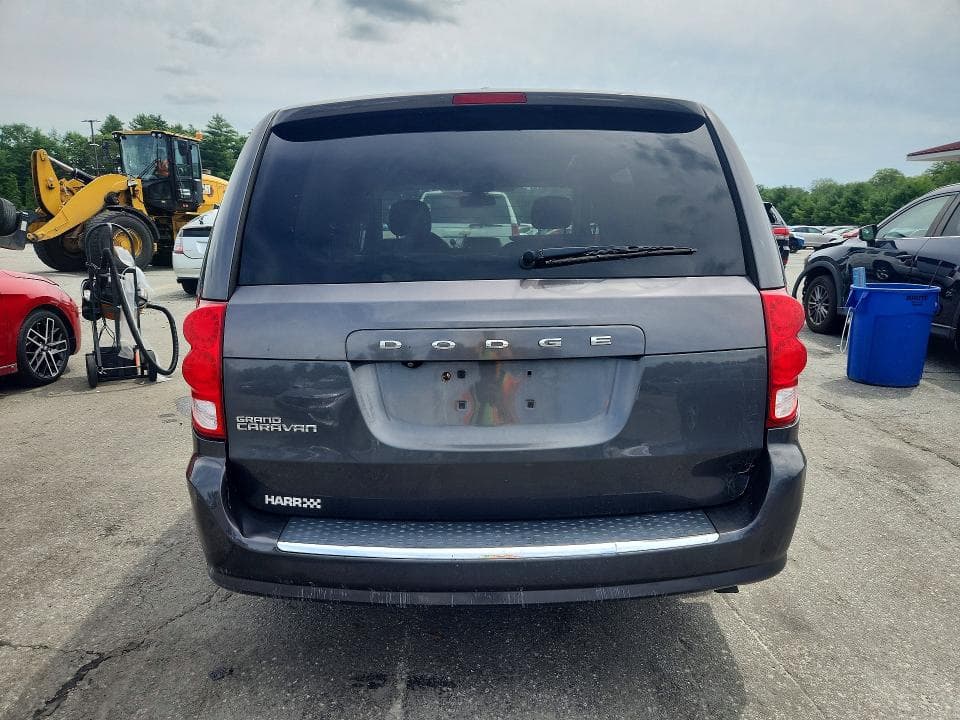 2019 DODGE GRAND CARAVAN SE 6