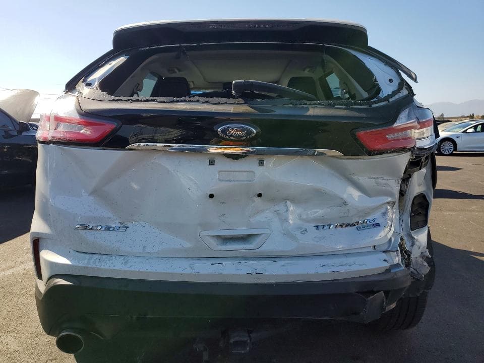 2020 FORD EDGE TITANIUM 6