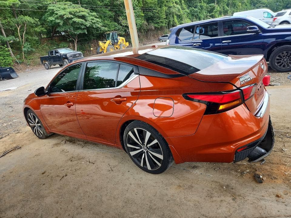 2021 NISSAN ALTIMA SR 2