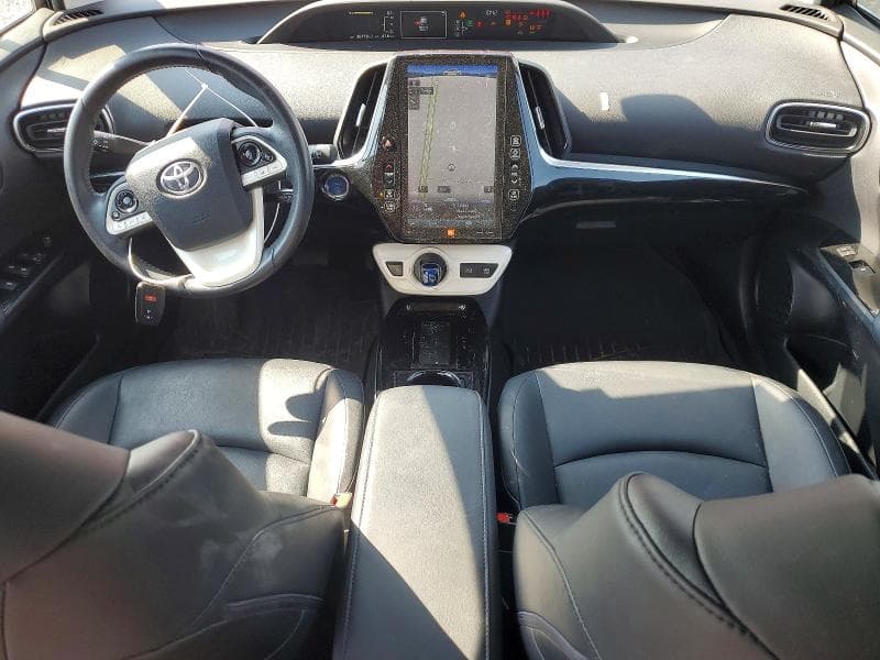 2018 TOYOTA PRIUS FOUR 8