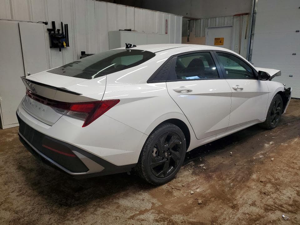 2026 HYUNDAI ELANTRA SEL SPORT 3