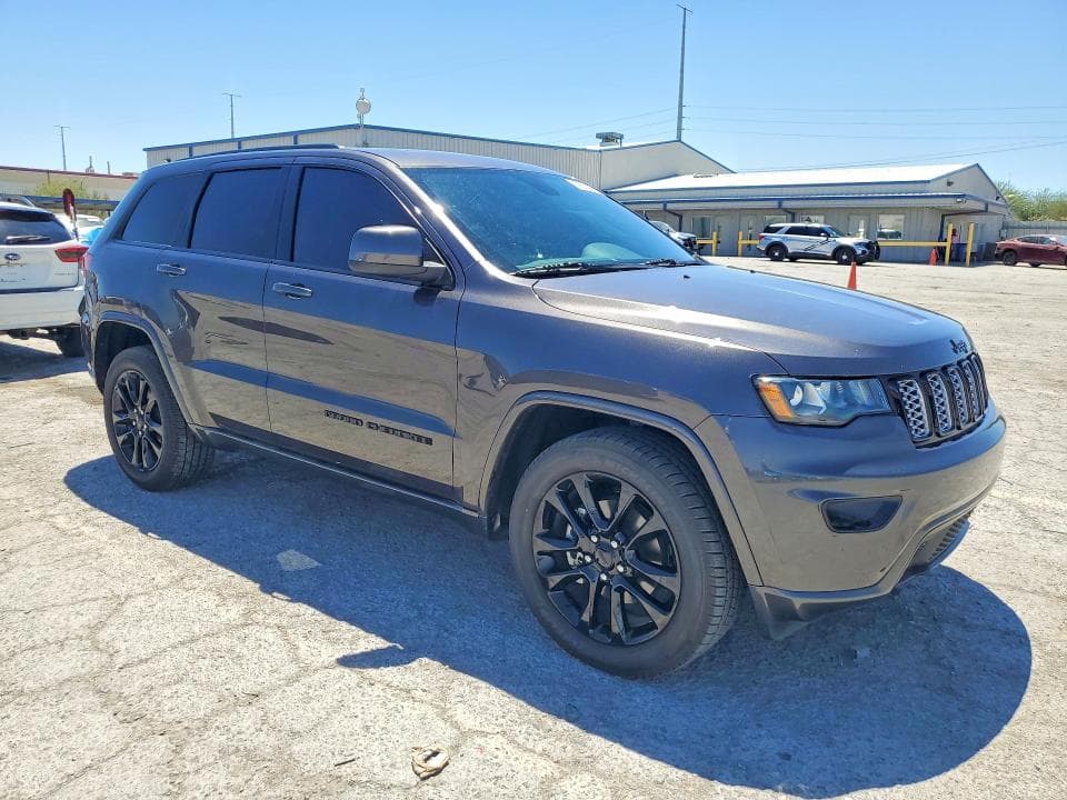 2020 JEEP GRAND CHEROKEE LAREDO 4
