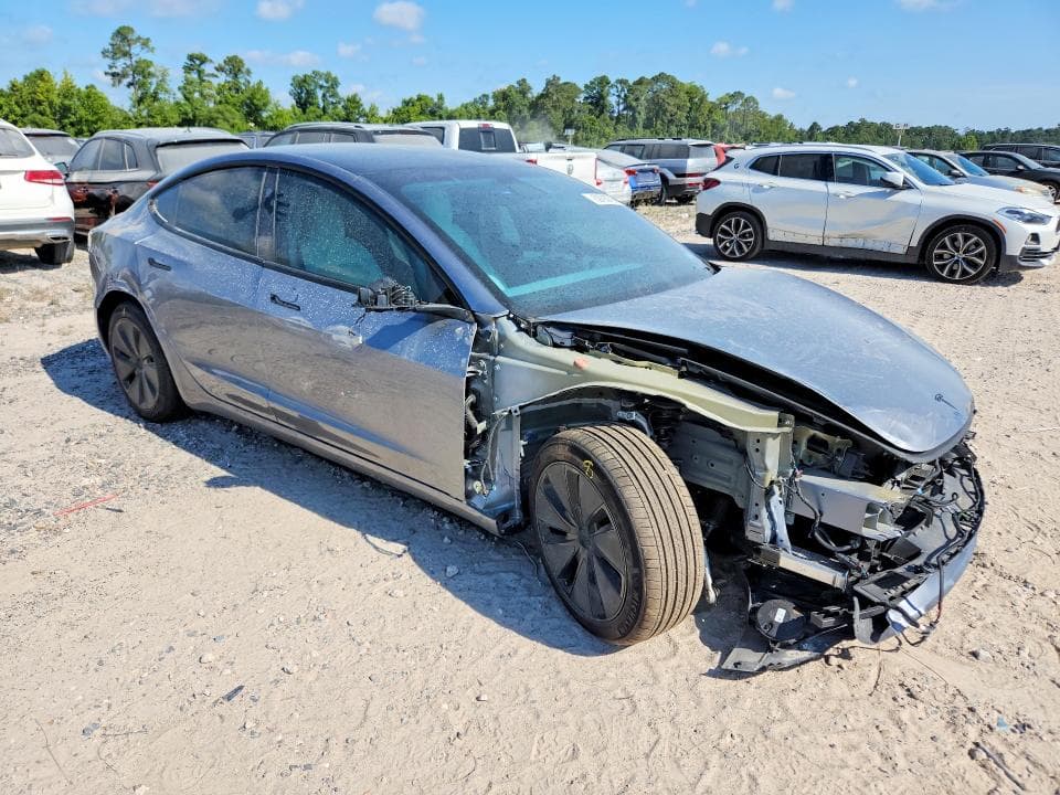 2026 TESLA MODEL 3 4