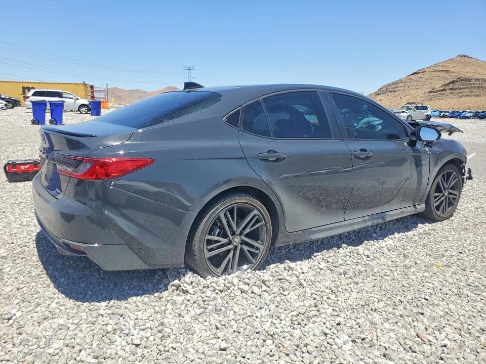 2025 TOYOTA CAMRY XSE 3