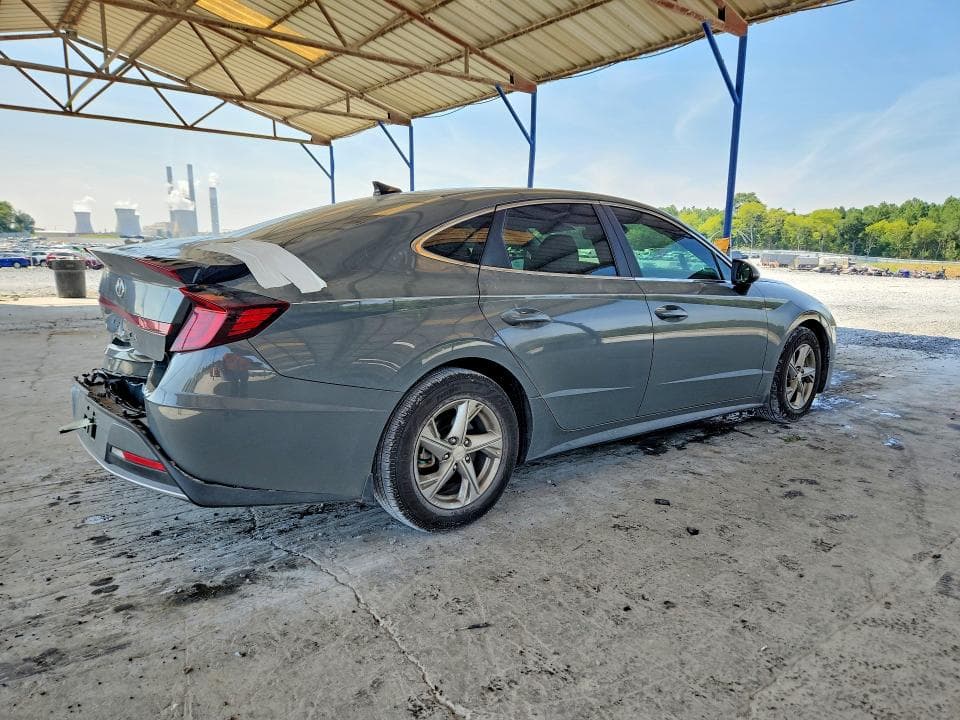 2021 HYUNDAI SONATA SE 3