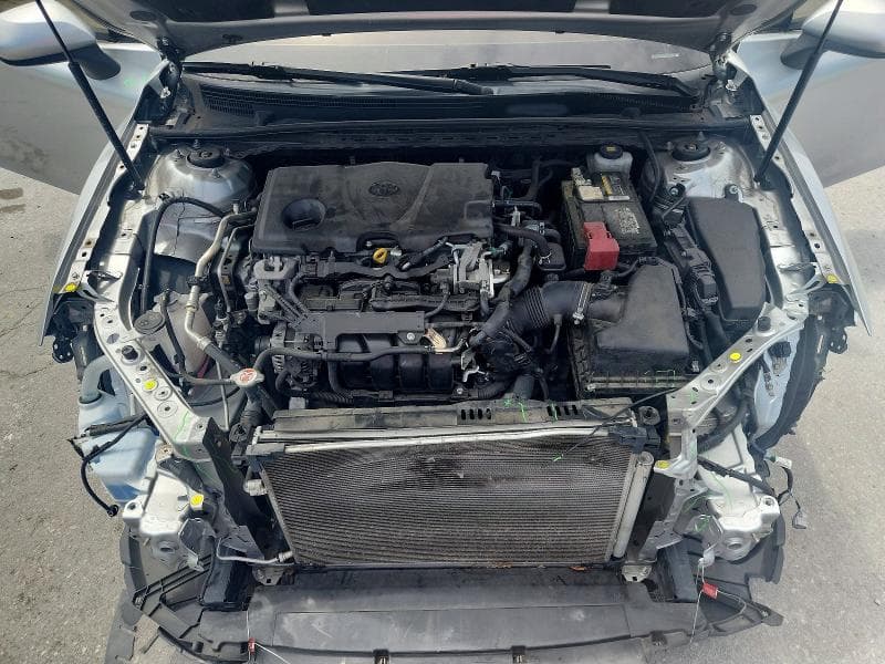 2018 TOYOTA CAMRY LE 11