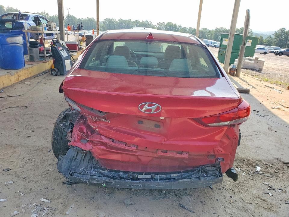 2017 HYUNDAI ELANTRA SE 6