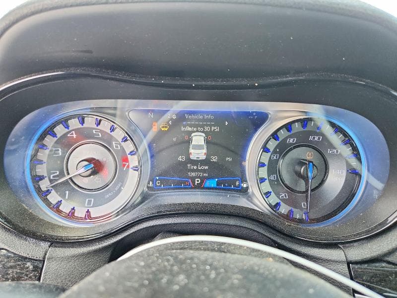 2019 CHRYSLER 300 S 9