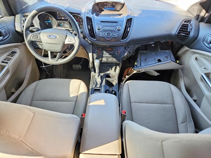 2017 FORD ESCAPE SE 8