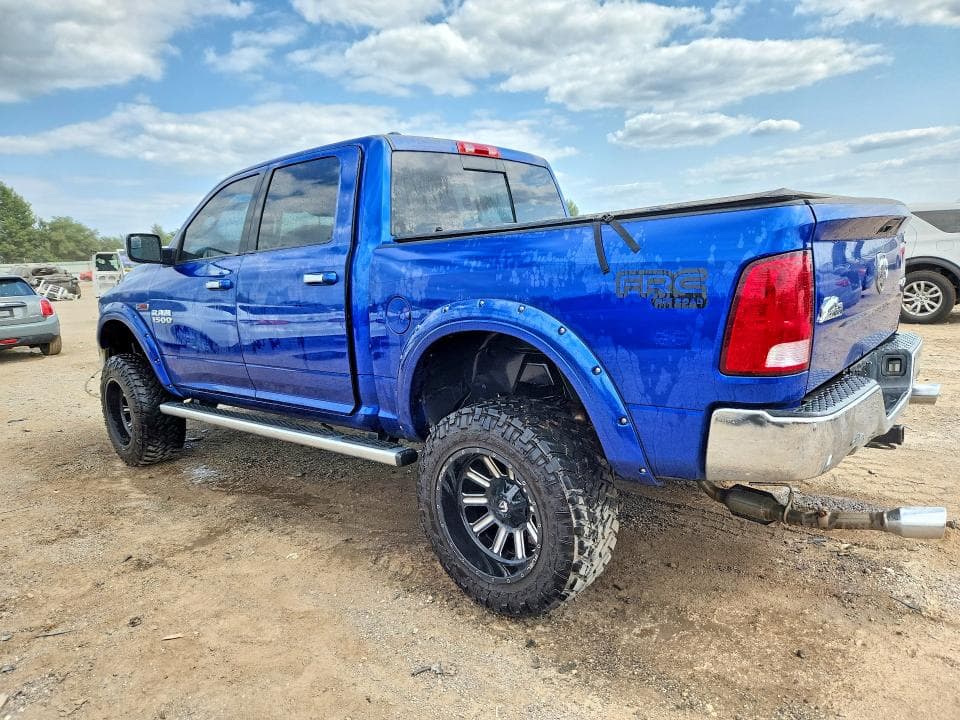 2017 RAM 1500 SLT 2