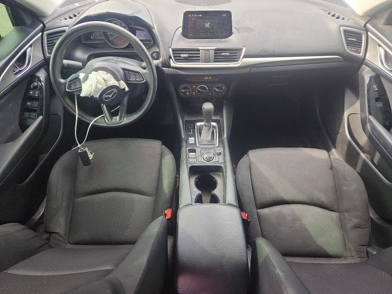 2018 MAZDA 3 SPORT 8