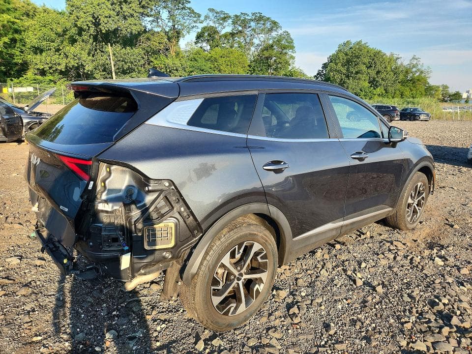2023 KIA SPORTAGE EX 3