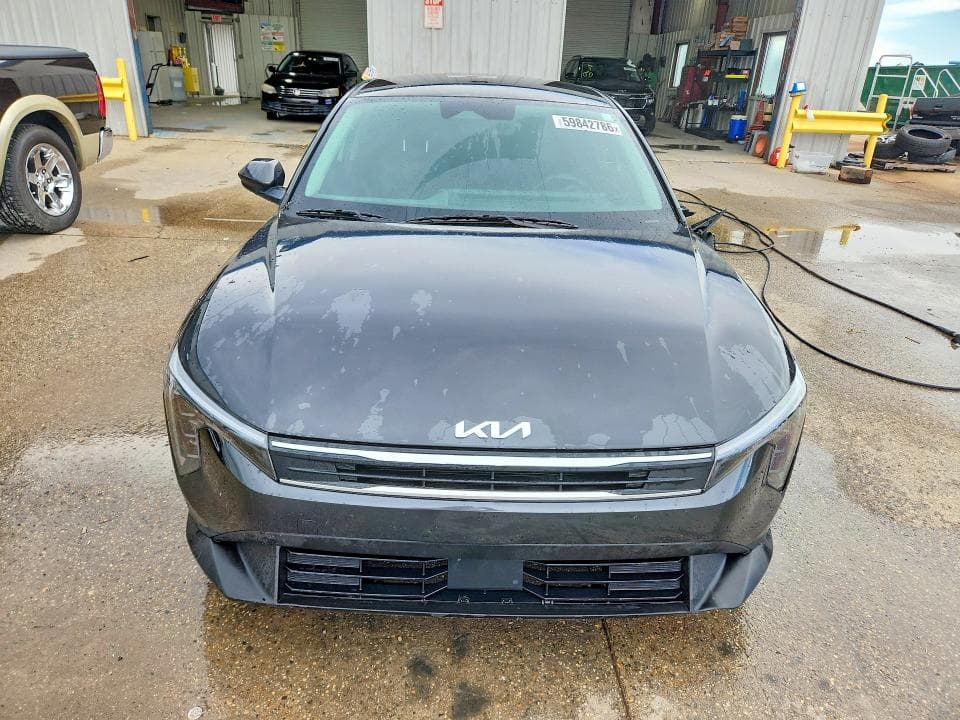 2025 KIA K4 LXS 5