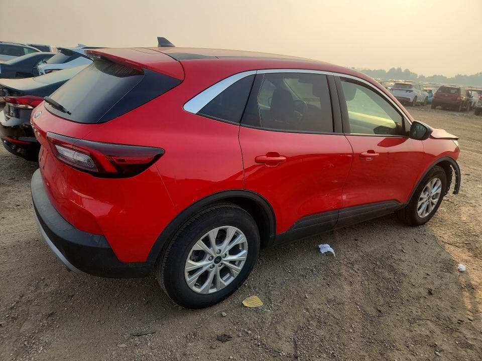 2024 FORD ESCAPE ACTIVE 3