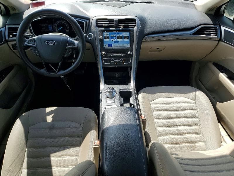2017 FORD FUSION SE 8