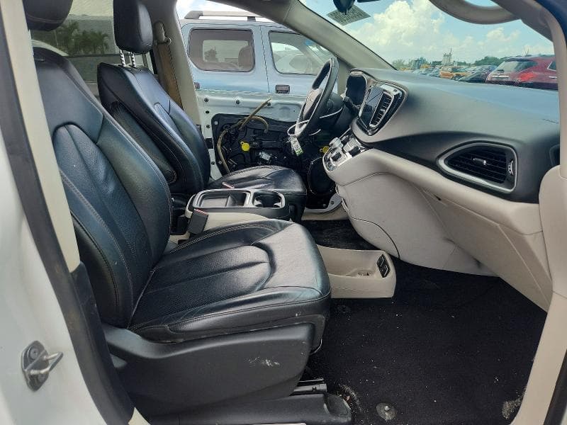 2018 CHRYSLER PACIFICA TOURING L 7